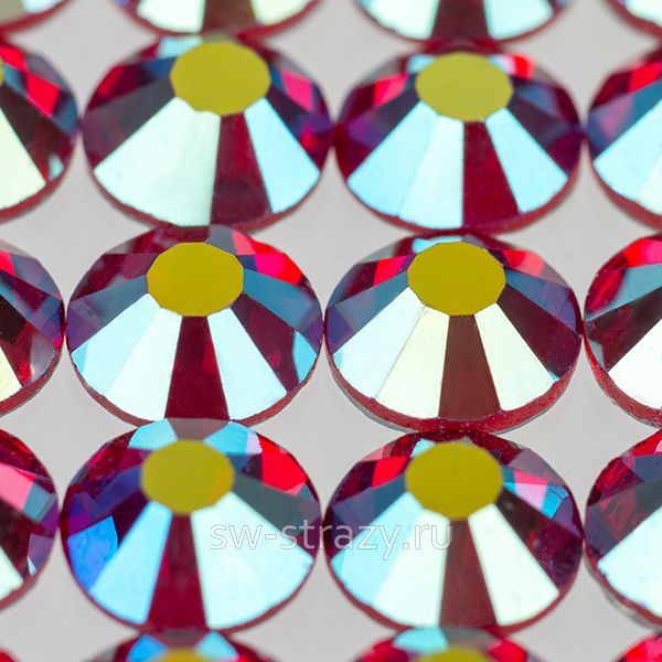 YHB 28 ss20 Siam shimmer AB HF 130AB