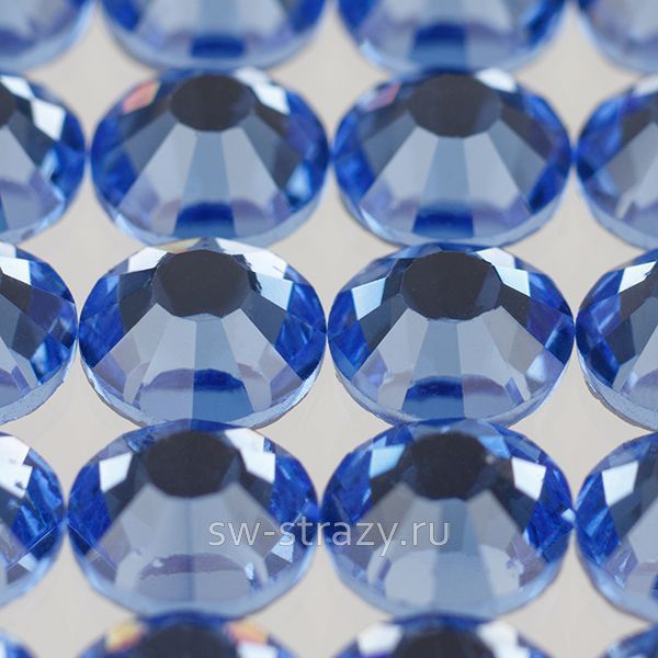 YHB 28 ss16 Light Sapphire F 106