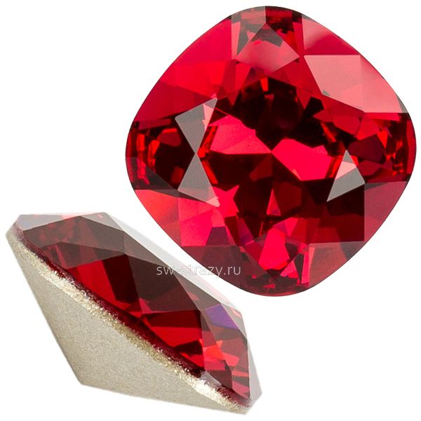Кристаллы 4470 10 mm Scarlet